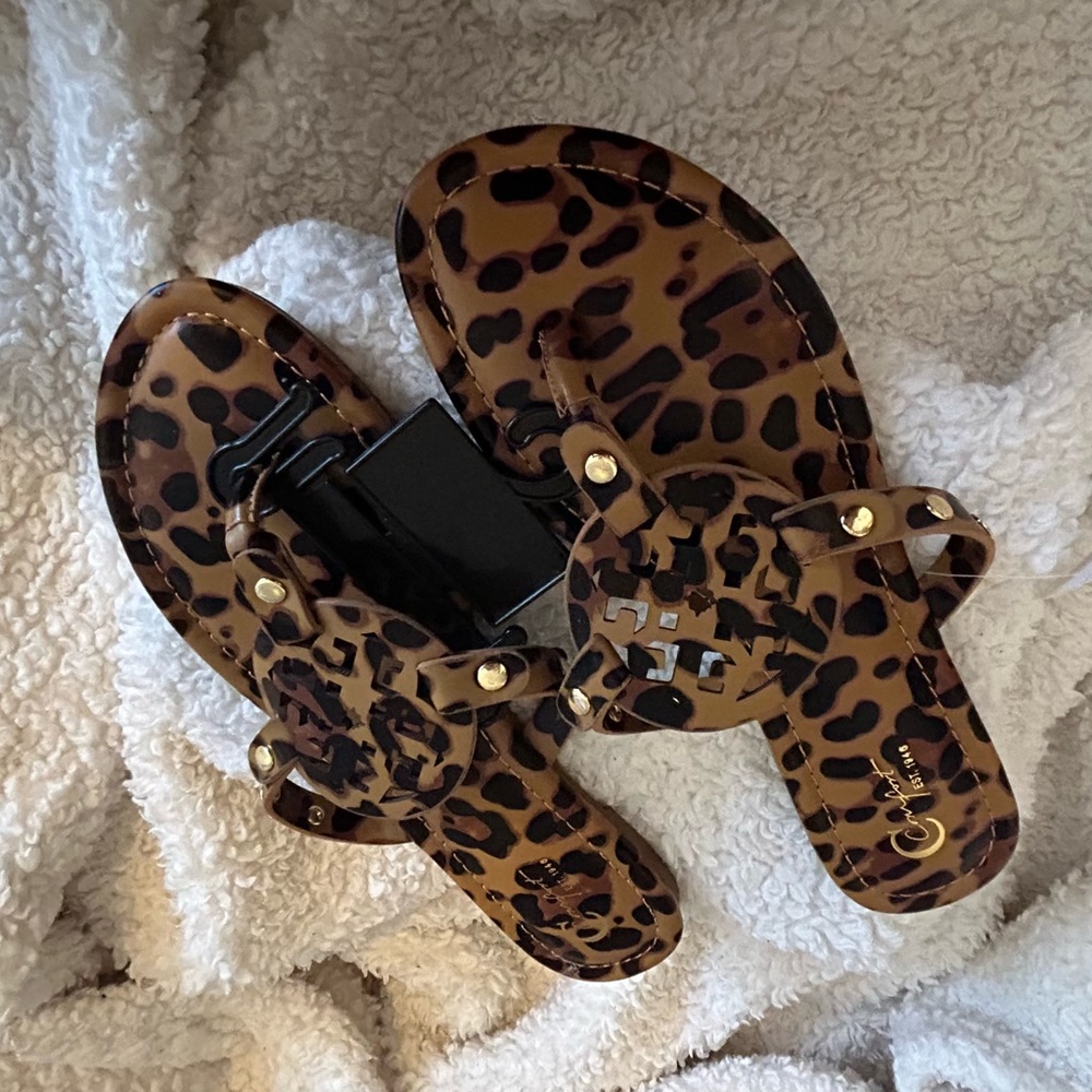 Women’s Sandals